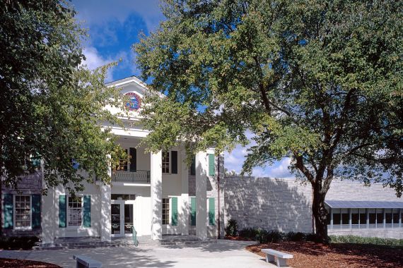 Stone Mountain Visitor’s Center